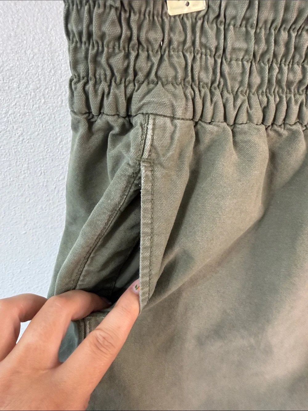 aerie Olive Elastic-Waist casual Shorts- Size XL- pockets